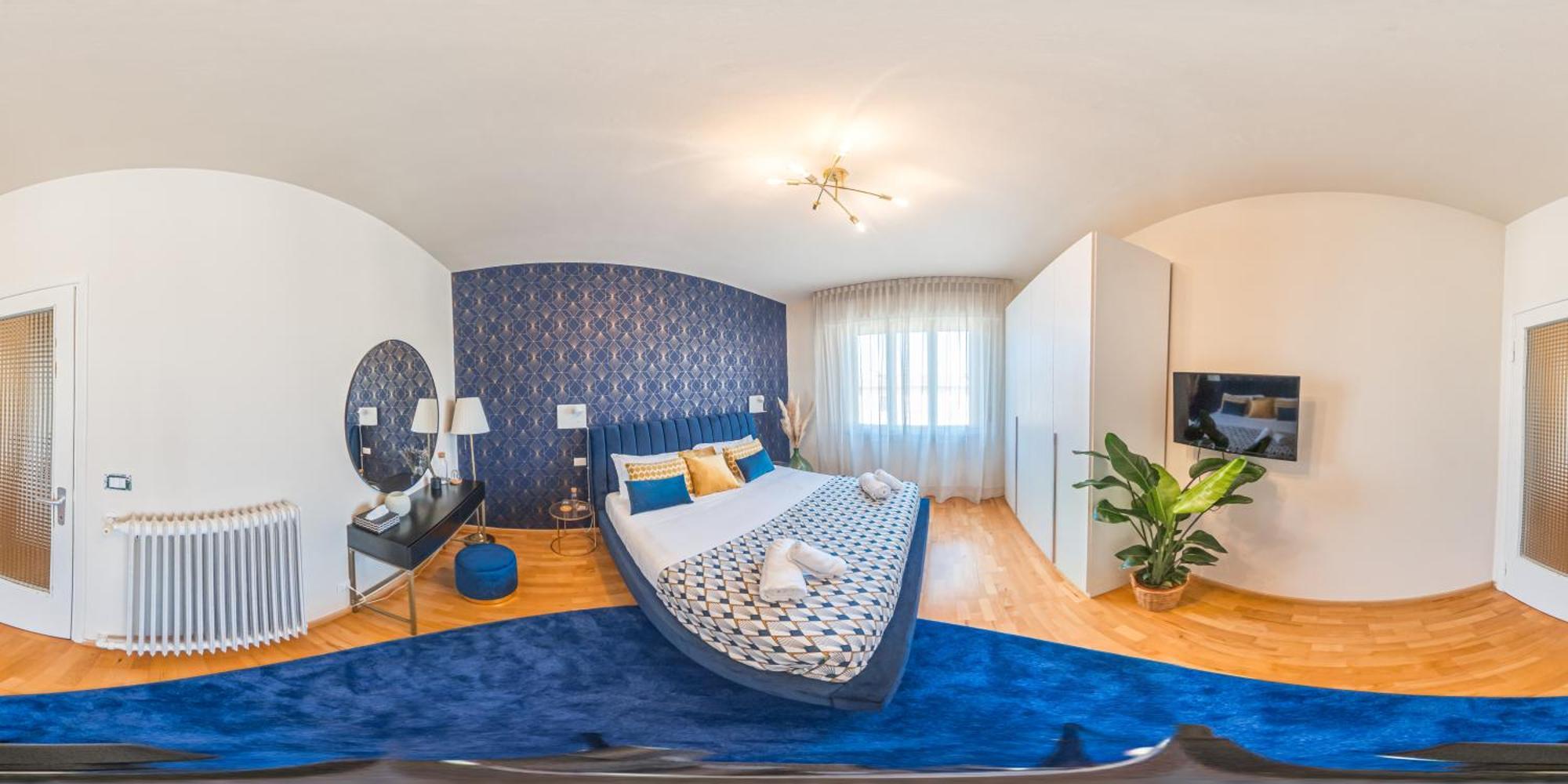 Art Deco' - Sleepwithme - Free Parking - Free Breakfast - Very Friendly Staff Lägenhet